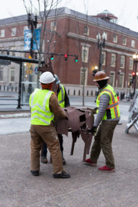 The Avenue Concept installs a sculpture by Peruko Ccopacatty in Kennedy Plaza